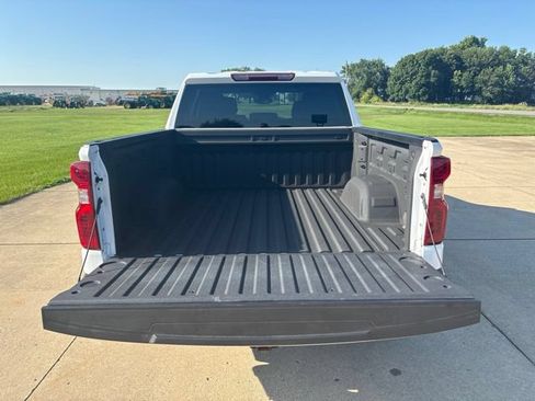 Used 2024 Chevrolet Silverado 1500 Custom AWD/4WD image 16