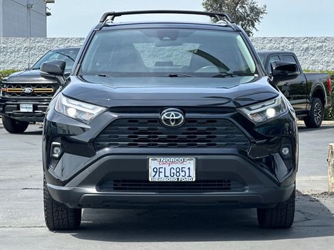 Used 2023 Toyota RAV4 XLE Premium FWD image 9