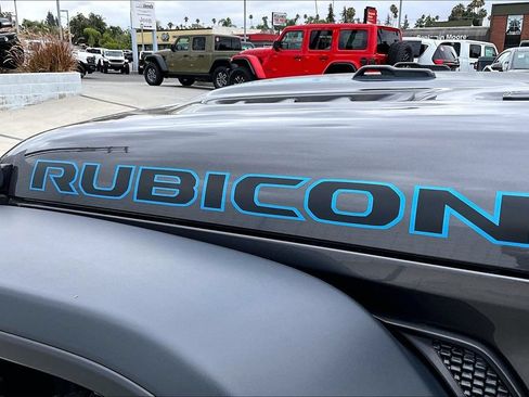 Used 2023 Jeep Wrangler Unlimited Rubicon 4xe AWD/4WD image 24