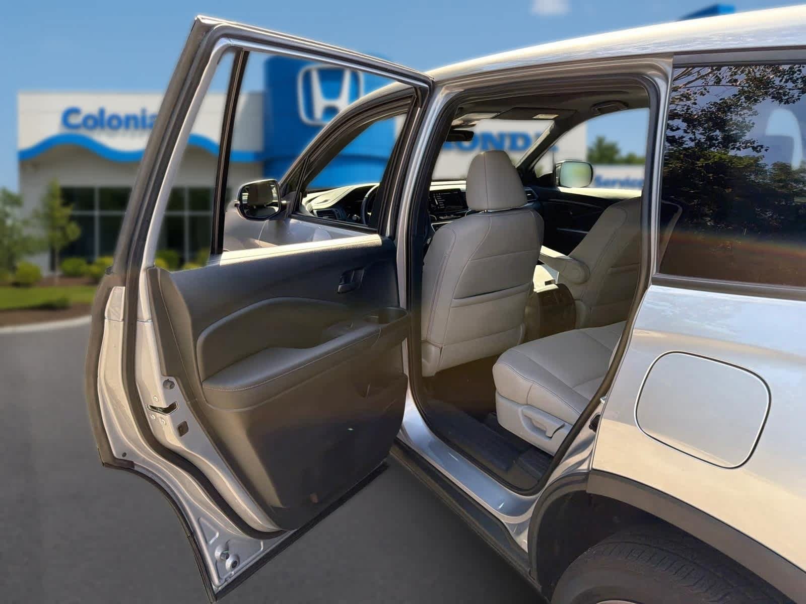 Used 2023 Honda Passport EX-L image 27