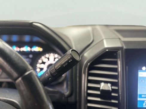 Used 2017 Ford F150 XLT w/ Equipment Group 302A Luxury AWD/4WD image 32