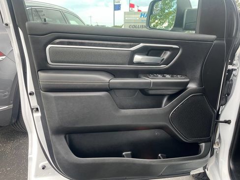 Used 2023 RAM 1500 Big Horn AWD/4WD image 9