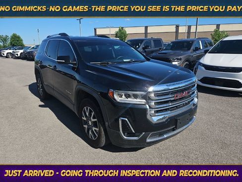 Used 2023 GMC Acadia SLT AWD/4WD image 1