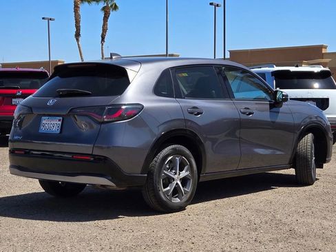 Used 2024 Honda HR-V EX-L image 4