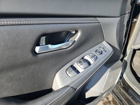 New 2025 Nissan Sentra SV w/ All-Weather Package image 21