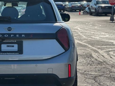 Certified 2025 MINI Cooper S image 6