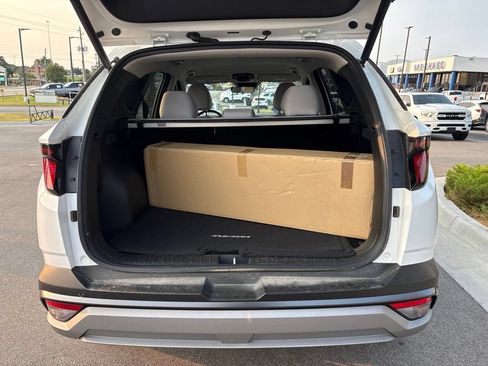 Certified 2026 Hyundai Tucson SEL Plus FWD image 16