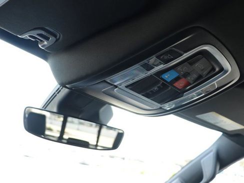 Used 2025 RAM 1500 Laramie image 23