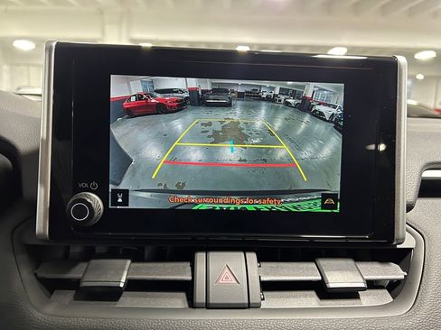 Certified 2025 Toyota RAV4 XLE image 32