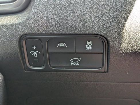 Used 2022 Kia Sorento EX w/ Panoramic Sunroof Package FWD image 25