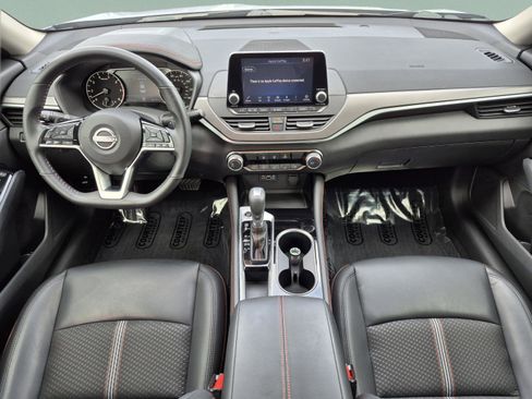 Certified 2023 Nissan Altima 2.5 SR FWD image 12