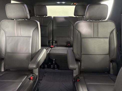 Used 2024 Chevrolet Tahoe RST w/ Luxury Package AWD/4WD image 43