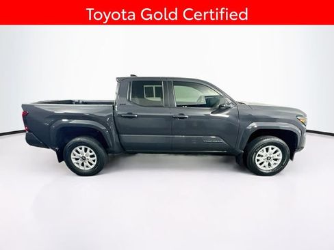 Certified 2024 Toyota Tacoma SR5 AWD/4WD image 9