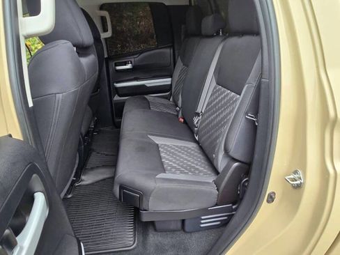 Used 2018 Toyota Tundra SR5 image 18