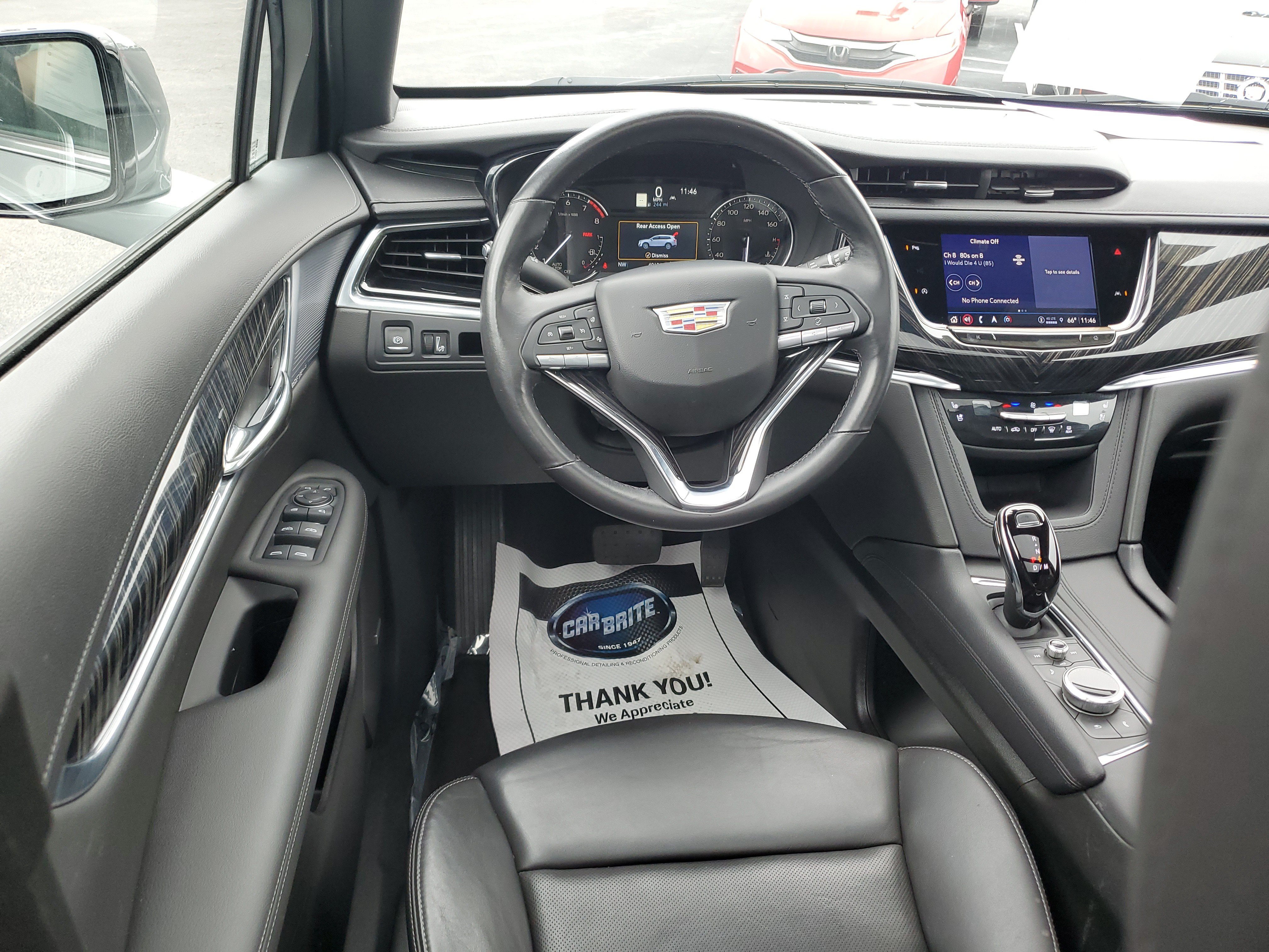 Used 2025 Cadillac XT6 Premium Luxury AWD/4WD image 9