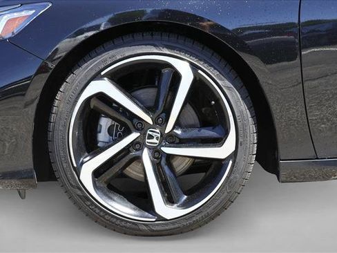 Used 2021 Honda Accord Sport Special Edition image 9