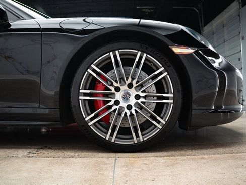 Used 2015 Porsche 911 Turbo AWD/4WD image 7