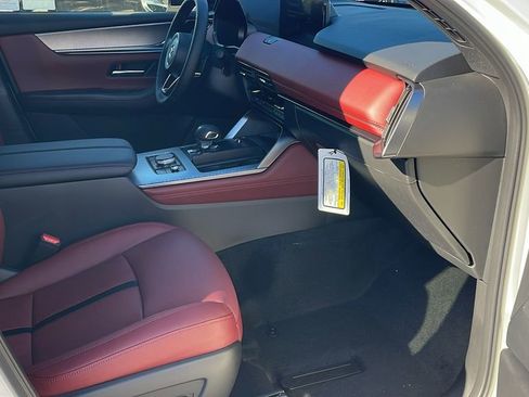 New 2026 MAZDA CX-70 3.3 Turbo w/ Premium Plus Pkg image 33