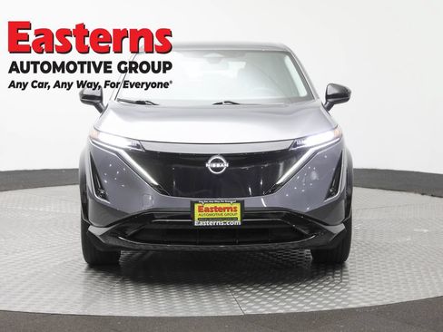 Used 2023 Nissan Ariya FWD image 2