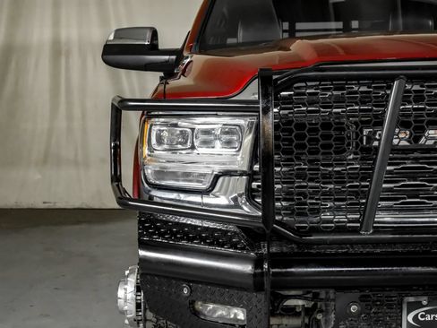 Used 2022 RAM 3500 Limited w/ Towing Technology Group AWD/4WD image 40