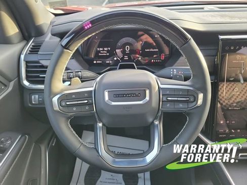 New 2026 GMC Acadia Denali w/ Super Cruise Package image 9