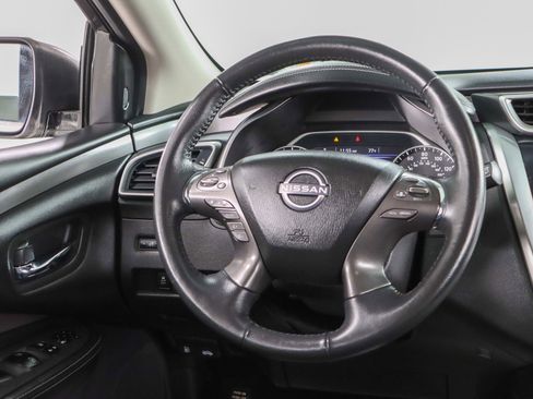 Used 2023 Nissan Murano SV w/ SV Midnight Edition Package FWD image 12