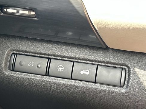 New 2026 Nissan Pathfinder SL AWD/4WD image 25