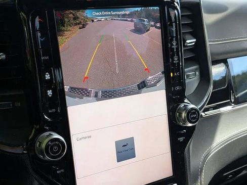 Certified 2025 RAM 1500 Limited image 19