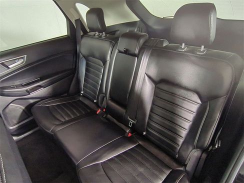 Used 2019 Ford Edge SEL w/ Equipment Group 201A image 25