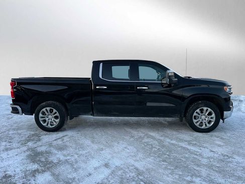 Used 2025 Chevrolet Silverado 1500 LTZ w/ LTZ Premium Package image 2