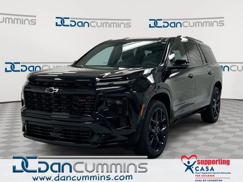 New 2026 Chevrolet Traverse RS w/ LPO, Floor Liner Package AWD/4WD image 1