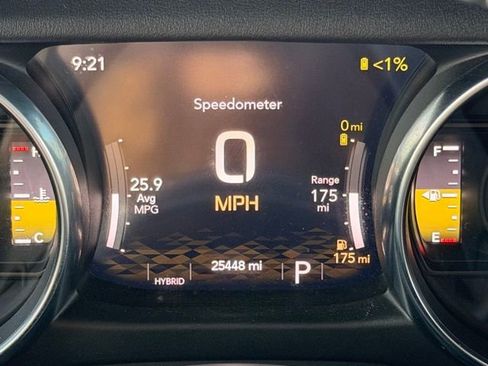 Used 2023 Jeep Wrangler Unlimited Sahara w/ Cold Weather Group AWD/4WD image 27