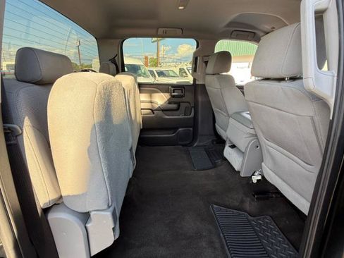 Used 2018 Chevrolet Silverado 1500 Custom w/ Custom Value Package AWD/4WD image 40