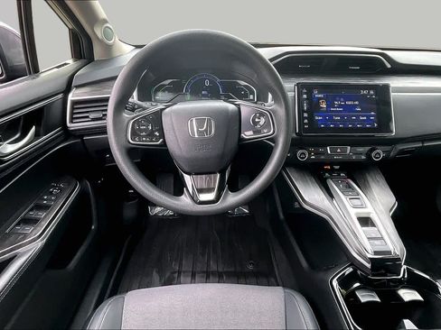 Used 2020 Honda Clarity Plug-In Hybrid image 5