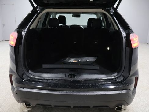 Used 2024 Ford Edge Titanium AWD/4WD image 12