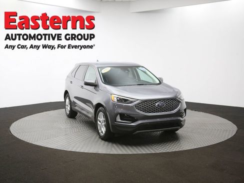 Used 2023 Ford Edge SEL image 48