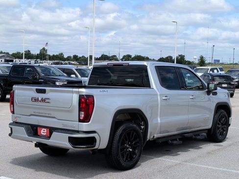 Used 2022 GMC Sierra 1500 Elevation AWD/4WD image 8