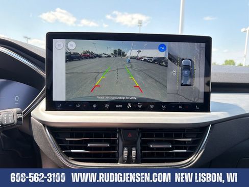 Used 2023 Ford Escape Platinum AWD/4WD image 20