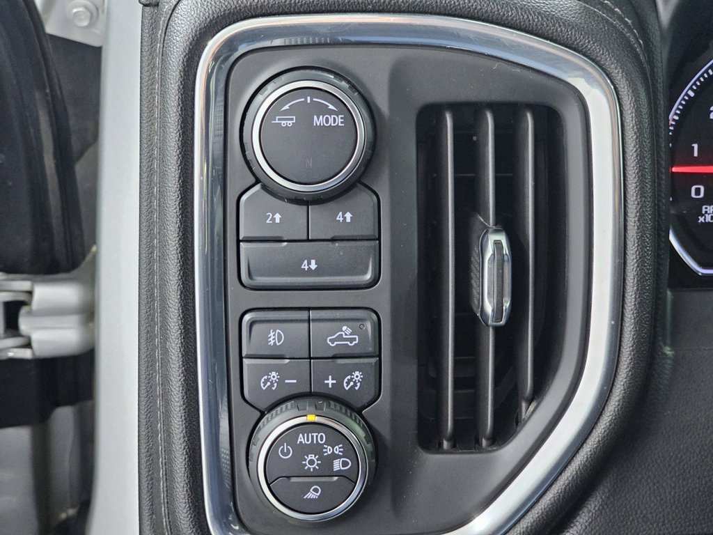 Used 2019 Chevrolet Silverado 2500 W/T AWD/4WD image 34