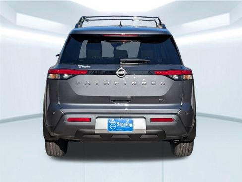 New 2026 Nissan Pathfinder SL image 5