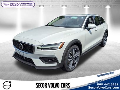 New 2026 Volvo V60 B5 Cross Country Plus w/ Protection Package Premier