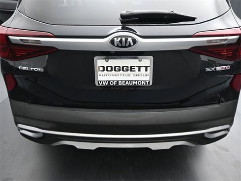 Used 2021 Kia Seltos SX image 10