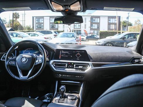 Used 2019 BMW 330i Sedan RWD image 12