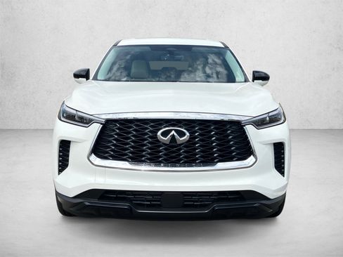 Used 2025 INFINITI QX60 Pure FWD image 2