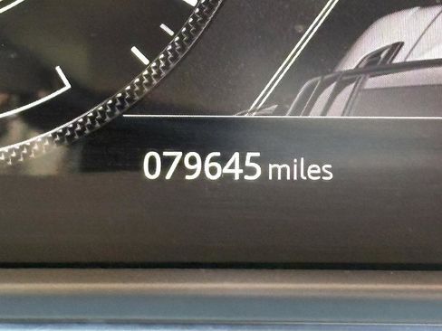 Used 2020 Land Rover Range Rover Sport SVR image 23