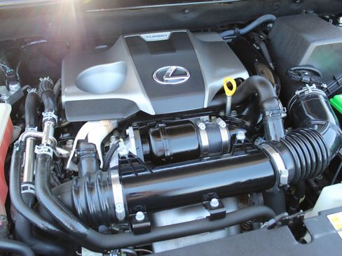 Used 2015 Lexus NX 200t FWD w/ Luxury Package image 31