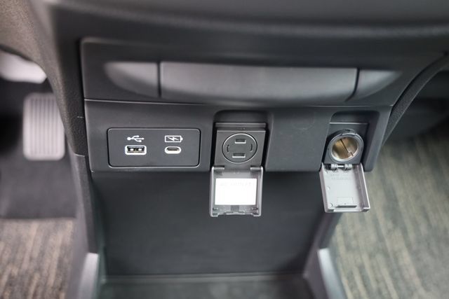 New 2026 Honda Odyssey Touring image 26