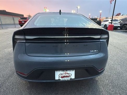 New 2026 Toyota Prius Plug-In Hybrid image 4