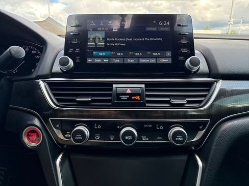 Used 2021 Honda Accord Sport image 21