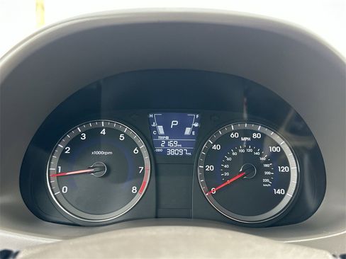 Used 2012 Hyundai Accent GLS w/ Premium Pkg 3 image 23